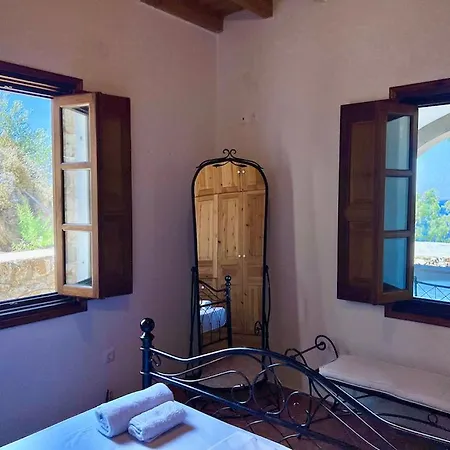 Litois Patmos * Sapsila